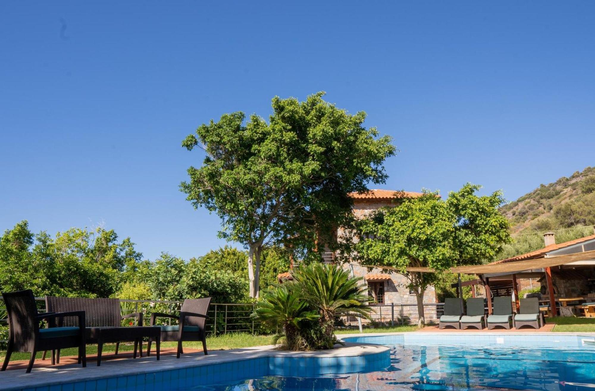 Iris Stone Built Villa Milatos Bagian luar foto